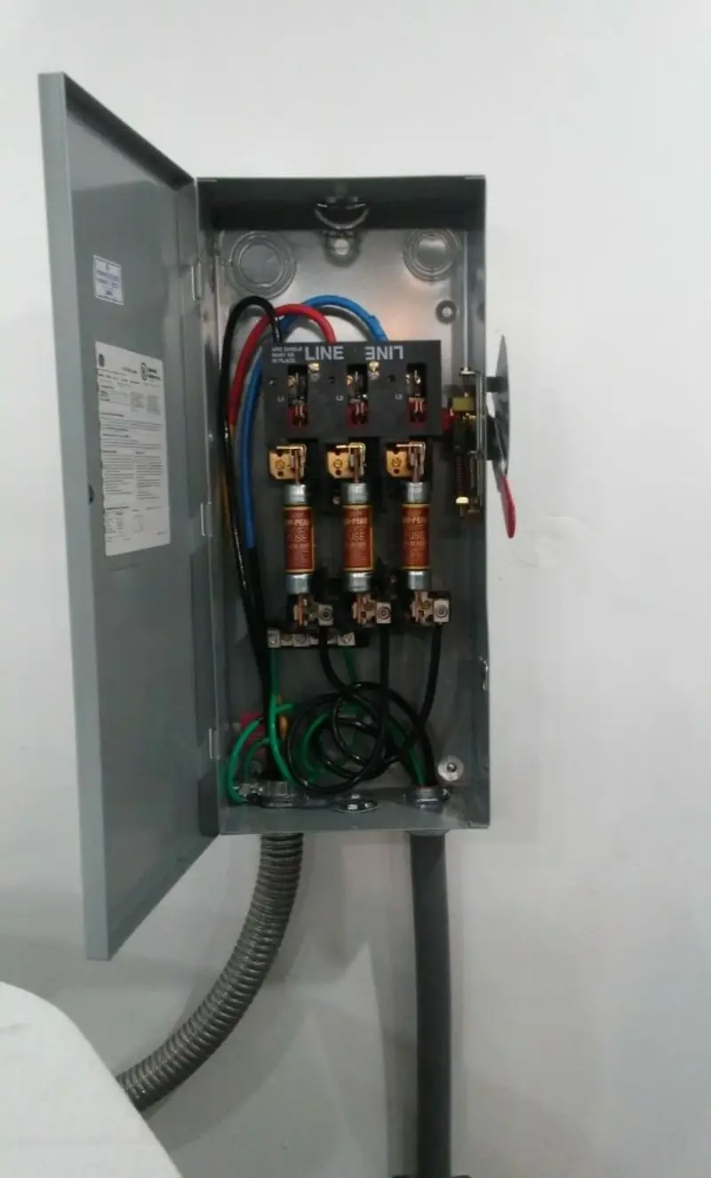 Three-phase disconnect switch installed for Electrical Wiring & Rewiring in Fairland